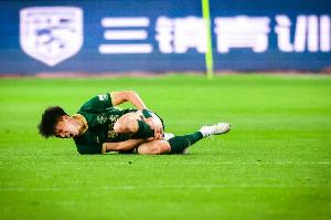 开云官网-记者：王钰栋和汪士钦恢复不错，弗兰克情况要复杂很多