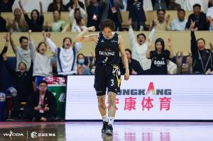 开云官网-能否FMVP？杨力维13中8&amp;4记三分 砍下20分另有1板2断助队夺冠