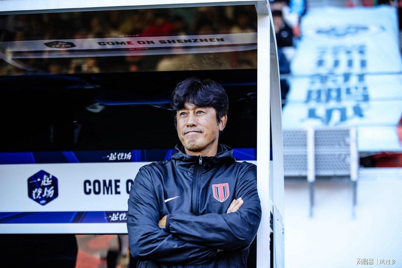 开云体育中国-离队56天！徐正源炮轰蓉城：高层一手操控球员转会 将我彻底架空